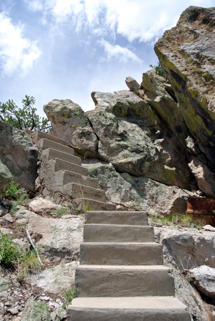 At the top of this thing, there are about 4 flights of stairs to the observation platform.